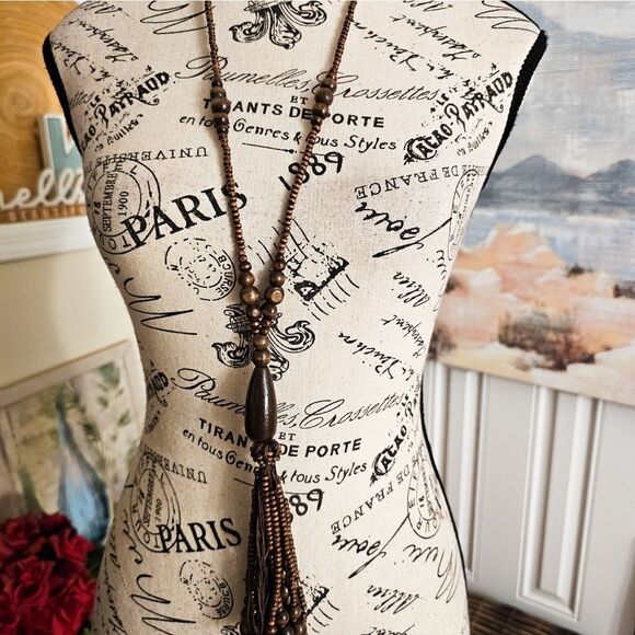 New Wood Beaded Tassel Detail Lightweight Statement Necklace. 24" - Picture 5 of 15